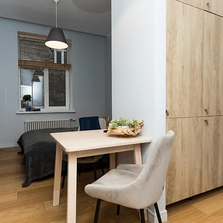 Comfortable And Central 10 Min Walk To The Old Town 아파트 *