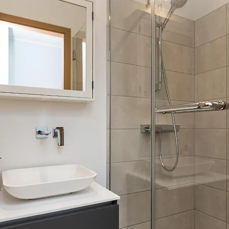 Apartman Comfortable And Central 10 Min Walk To The Old Town